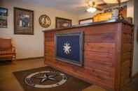 Lobby Texas Star Lodges