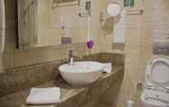 In-room Bathroom 6 Side Alegria Hotel & Spa - Adults Only - All inclusive