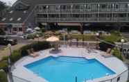 Swimming Pool 7 Grand Beach Inn