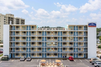 Exterior 4 Howard Johnson by Wyndham Virginia Beach At The Beach