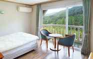 Bedroom 6 Hanwha Resorts Yangpyeong