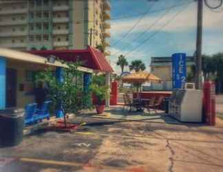 Bangunan 2 Sun-n-Sands Motel