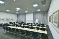 ห้องประชุม Birchwood Hotel and OR Tambo Conference Centre