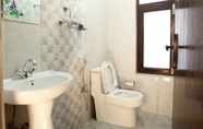 Toilet Kamar 3 Hotel Atlantic