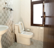 Toilet Kamar 3 Hotel Atlantic