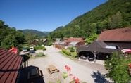 Nearby View and Attractions 2 Auberge et Chalets de la Wormsa