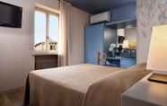 Bedroom 5 Titano Suites