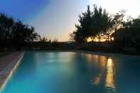 Swimming Pool PanElios Borgo Vacanze