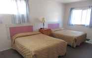 Kamar Tidur 2 Marland Motel