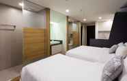 Kamar Tidur 6 Vistacay Hotel Worldcup