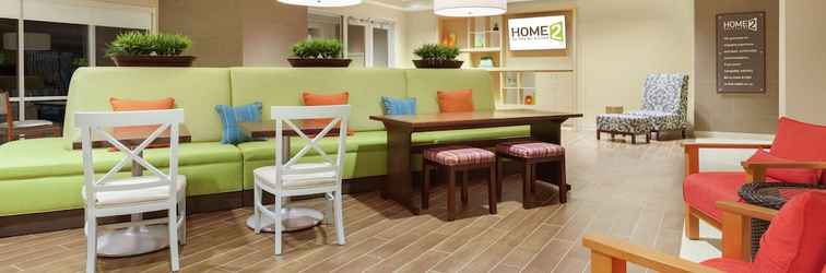 Lobby Home2 Suites by Hilton Canton