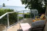 Bedroom A Boat to Sea Bed & Breakfast