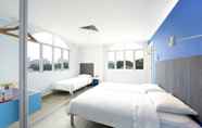 Kamar Tidur 3 Hangout at Mt Emily