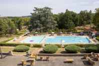 Swimming Pool Château de Loubéjac