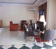 Lobi 4 Dar Al Deyafa Hotel Apartment