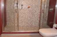 In-room Bathroom Affittacamere Pavia