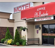 Exterior 5 Motel St-Eustache