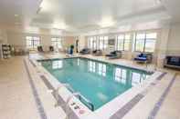 Swimming Pool Hampton Inn & Suites Pittsburgh/Harmarville