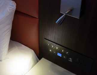 Kamar Tidur 2 St George Hotel Wembley