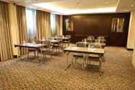 Ruangan Fungsional St George Hotel Wembley