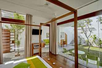 Kamar Tidur 4 Calamansi Cove Villas by Jetwing