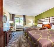 Kamar Tidur 2 Super 8 by Wyndham Copley Akron