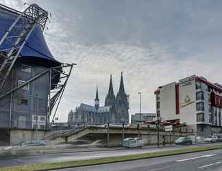 Bangunan 2 Kommerzhotel Köln