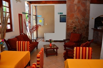 Lobi 4 Hotel La Giralda