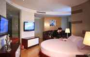 Phòng ngủ 5 Eurasia international hotel