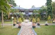 Common Space 2 Beji Bay Resort