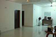 Lobby Mazz Homestay - Hostel