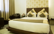 Phòng ngủ 6 Aishwarya Suites