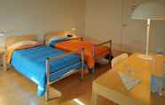 Kamar Tidur 6 Azores Youth Hostels - Santa Maria