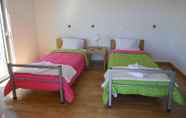 Bedroom 4 Azores Youth Hostels - São Jorge