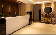 Lobby 4 GreenTree Alliance YanTai YingChun Street Green Homeland Hotel