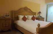 Kamar Tidur 6 K Stars Hotel