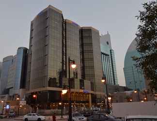 Bên ngoài 2 Novotel Suites Riyadh Dyar