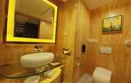 Toilet Kamar 4 Gang Run Ming Yue Hotel