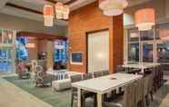 Restoran 5 Residence Inn by Marriott Orlando Downtown