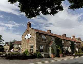 Exterior 2 Black Horse Inn, BW Signature Collection