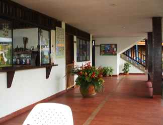 Lobby 2 Playa de Oro Lodge