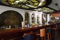 Bar, Kafe, dan Lounge Cavo D'Oro Hotel