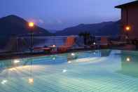 Swimming Pool Hotel Arancio