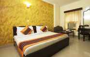 Bedroom 2 Hotel Delhi Darbar