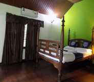 Bedroom 7 Elphinstone Residency