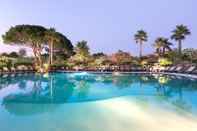 Swimming Pool Hotel Club Le Capet