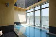 Swimming Pool Candeo Hotels Matsuyama Okaido