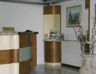 Lobi 2 Hotel Seven Residence