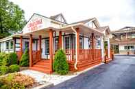 Exterior Cedar Lodge Motel