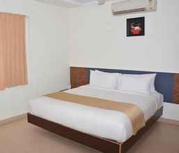 Bedroom 4 Zip by Spree Hotel Raashi Farm